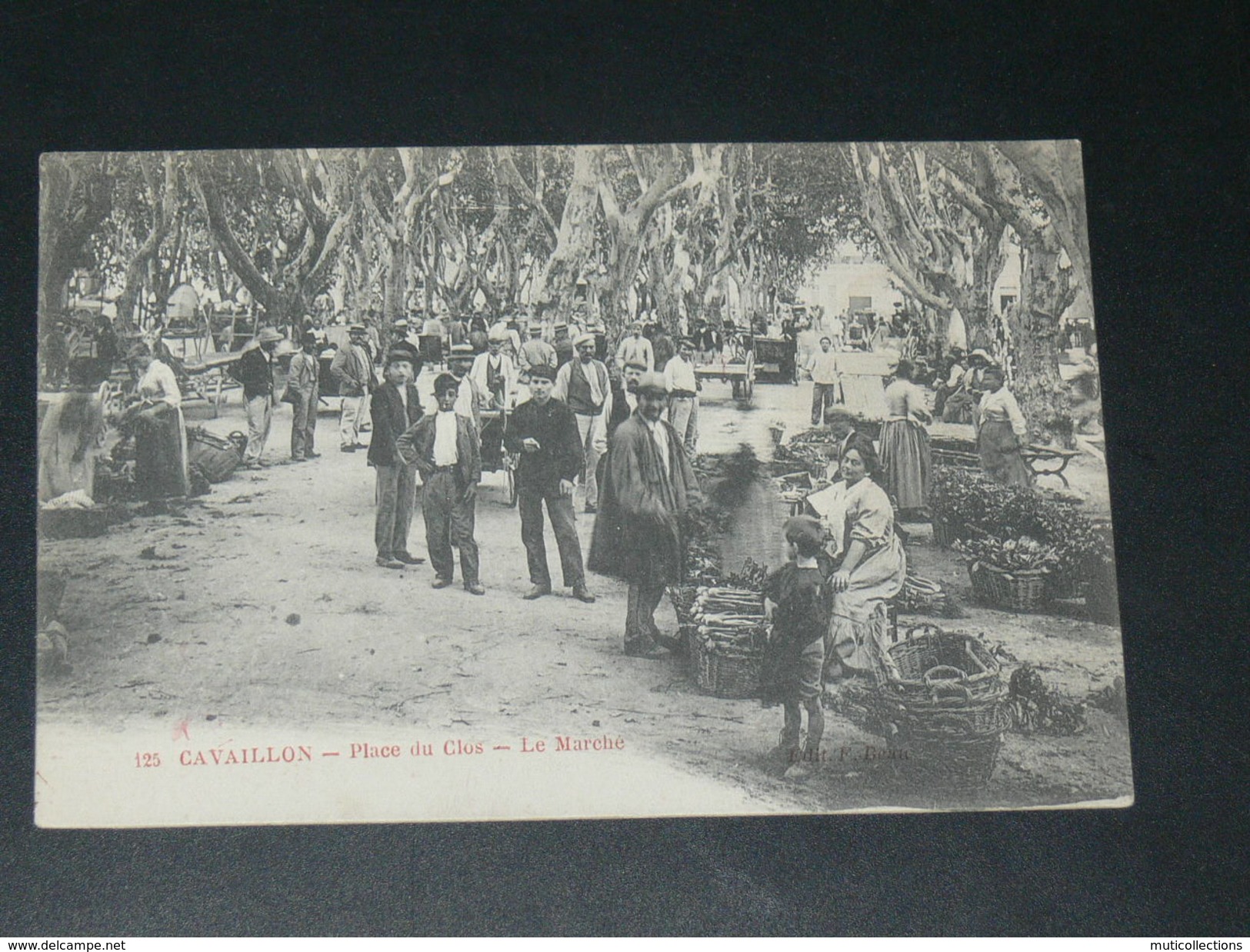 CAVAILLON   1910  /  PLACE DU CLOS LE MARCHE  / CIRC OUI - Cavaillon