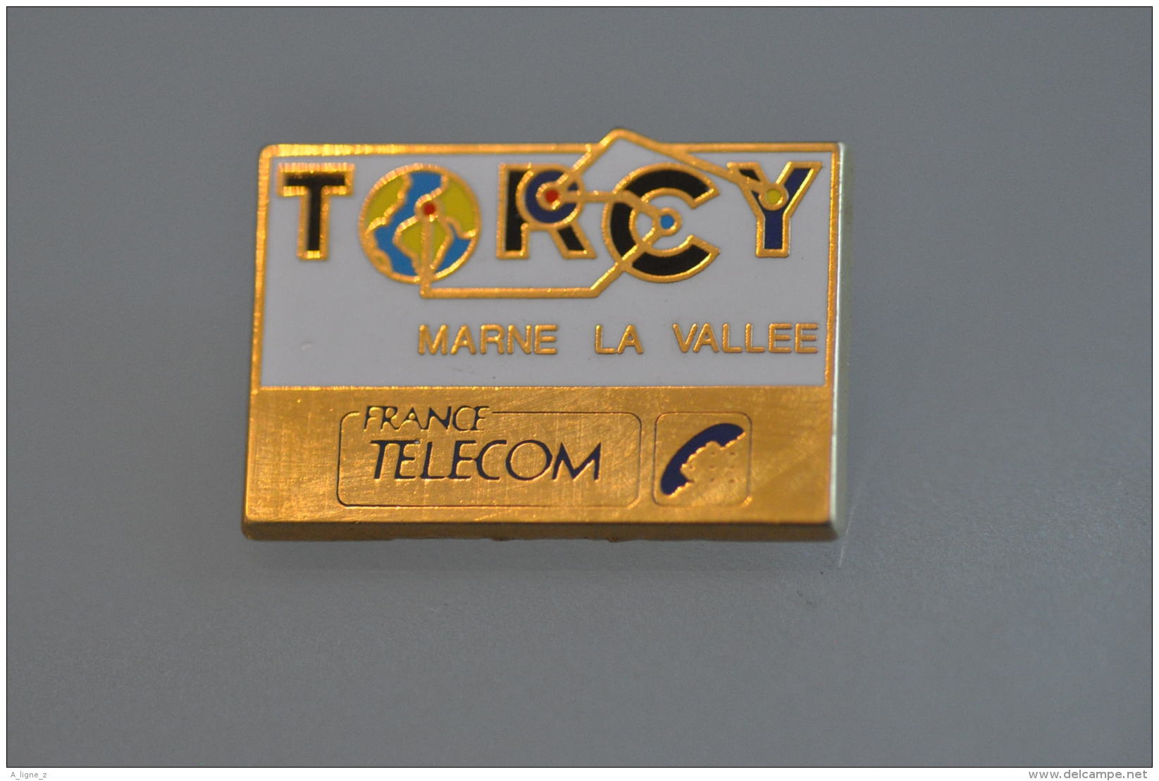 REF M3  : Pin's Pin  : Theme France TELECOM TORCY - France Telecom