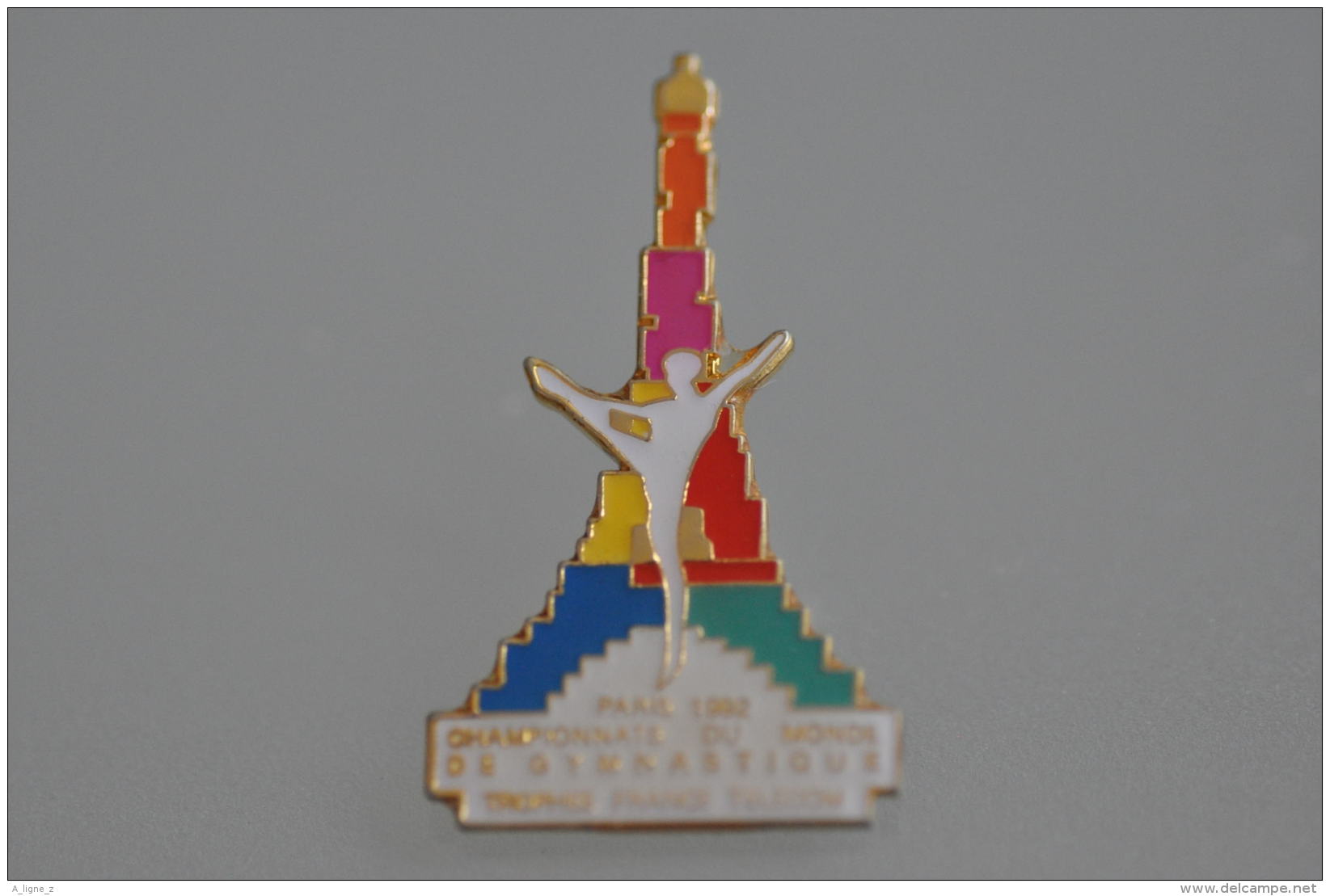 REF M4  : Pin's Pin  : Theme Sport Gymnastique Paris 1992 - Gymnastique