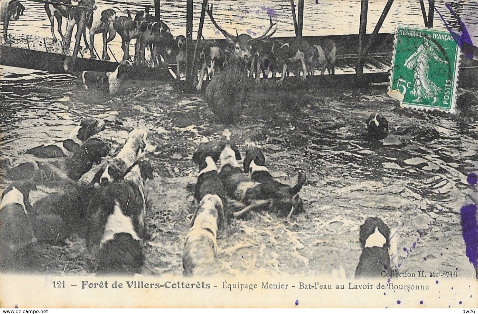 Chasse à Courre - Forêt De Villers-Cotterets - Equipage Menier - Bat L'eau Au Lavoir De Bourgogne - Chasse