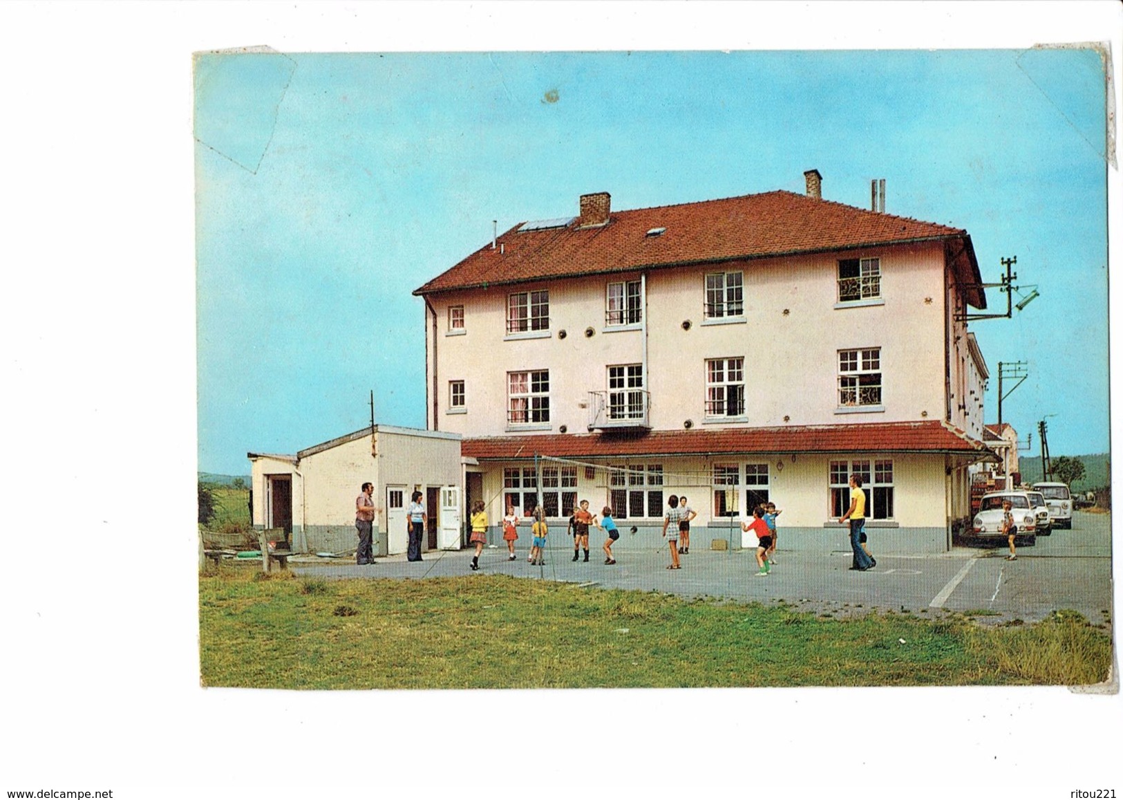 Cpm - Belgique - Doische Home " Le Rallye " Volley Ball - Mutualités Chrétiennes - Enfants Joueurs Ballon - Voleibol