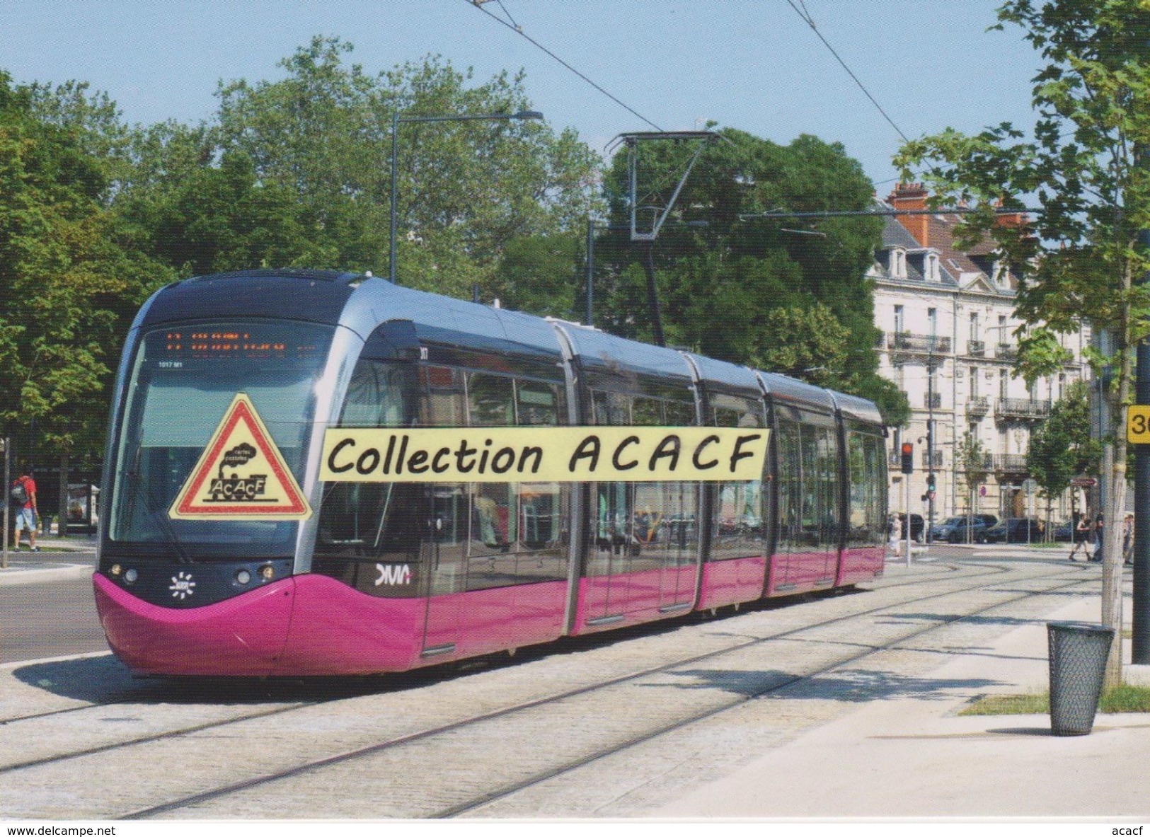 Tramway Citadis 302 Alstom, Place De La République à Dijon (21)  - - Dijon