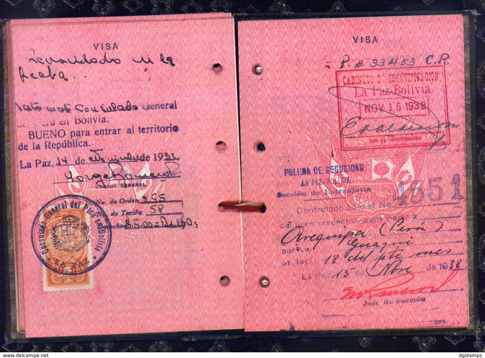 Bolivia-Peru 1928-1938 Pasaporte peruano en La Paz. 26 sellos. 17sc. See desc.