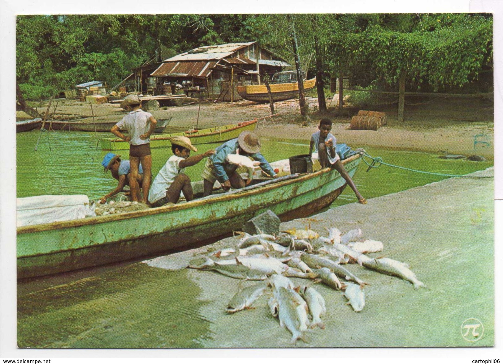 - FRANCE (Guyane) - CPSM écrite ILE DE CAYENNE - Retour De Pêche Au Degrad Des Cannes (belle Animation) - - Cayenne