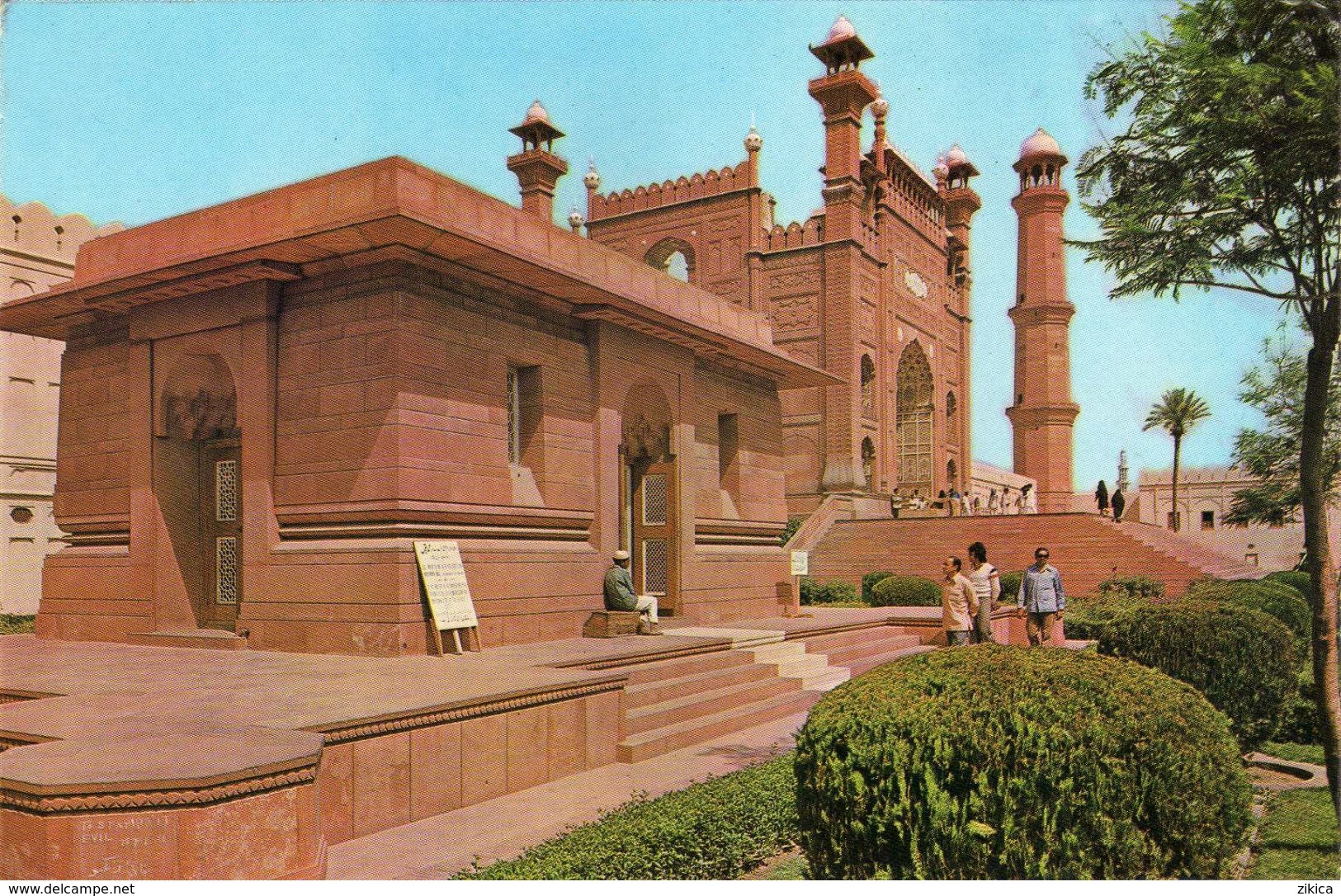 Pakistan - The Tomb Of Allama Iqbal ( Poet Of The East ) At Lahore.Mosque ??? - Pakistan