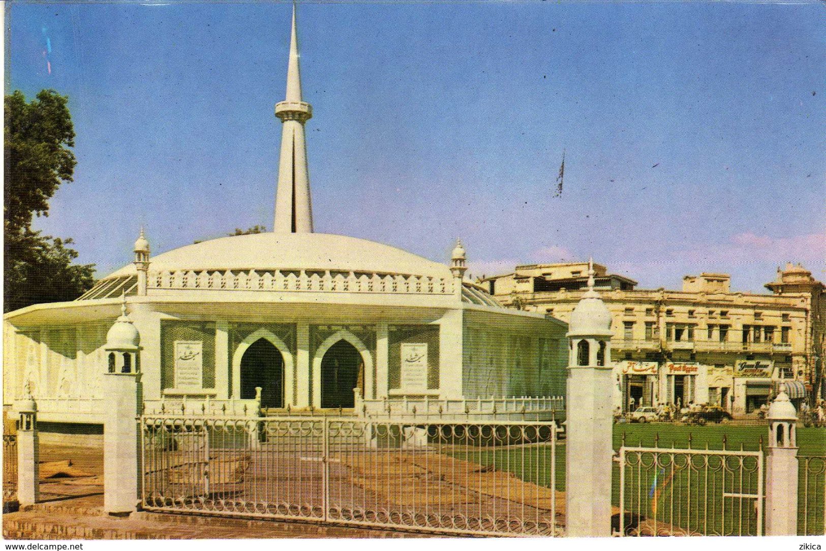 Pakistan - Martyrs Mosque - Pakistan