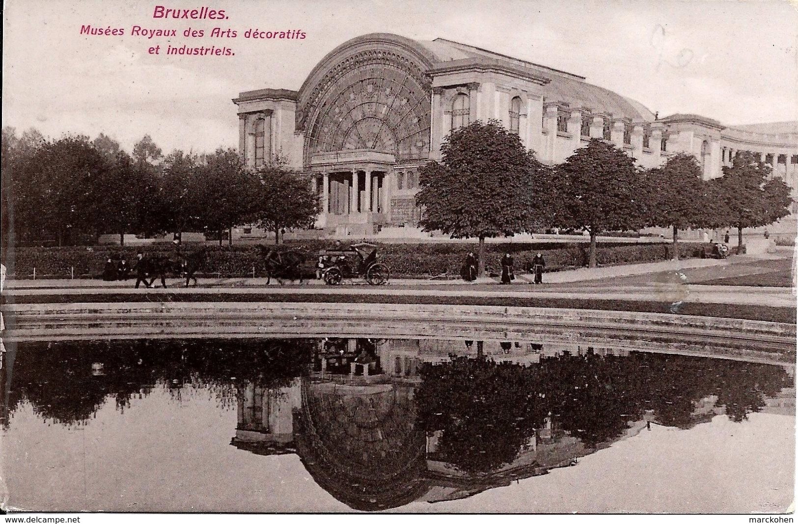 BRUXELLES (1040) : Anciens Musées Royaux Des Arts Décoratifs Et Industriels, Dans Le Parc Du Cinquantenaire. CPA. - Etterbeek