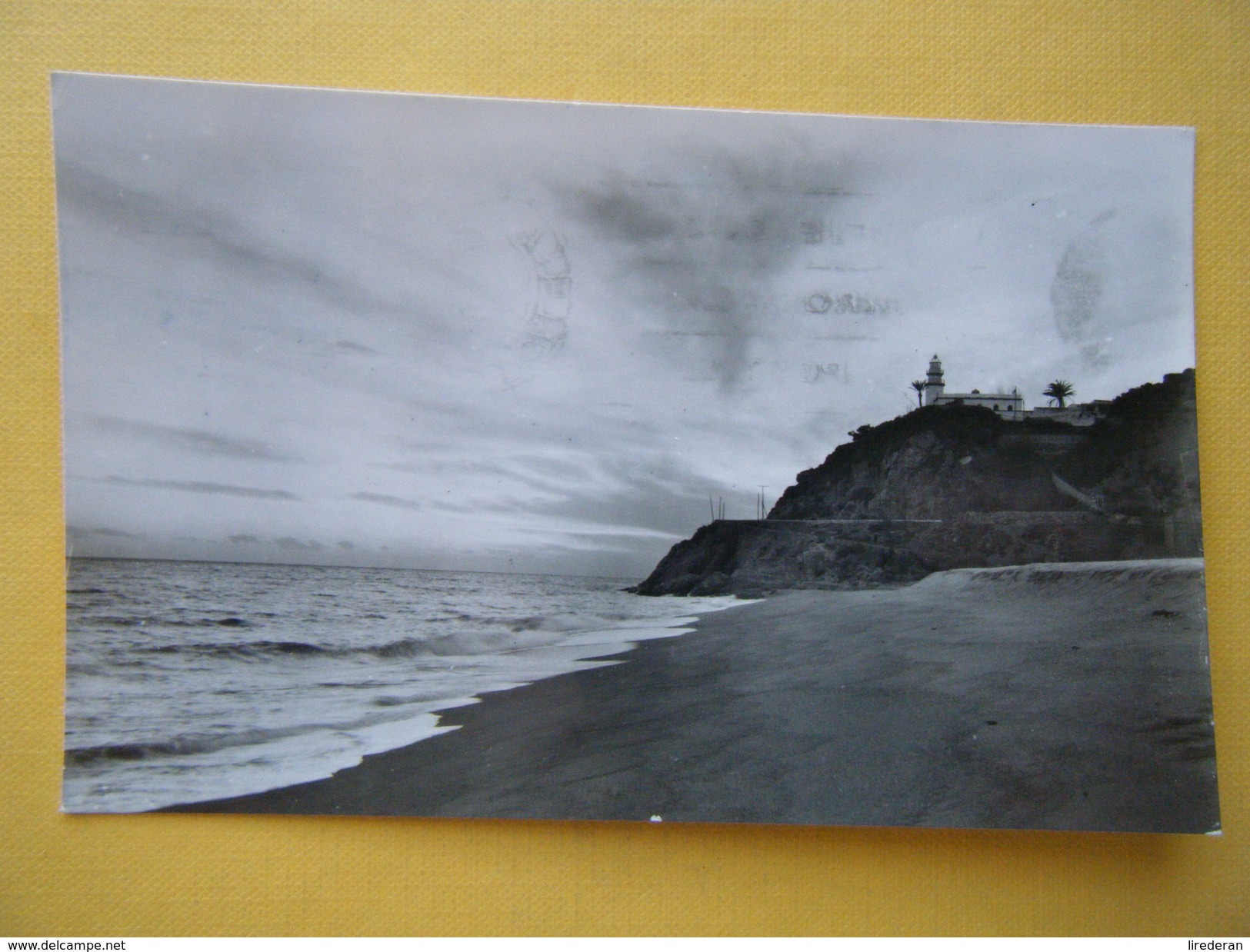 CALELLA. La Plage Et Le Phare. - Barcelona