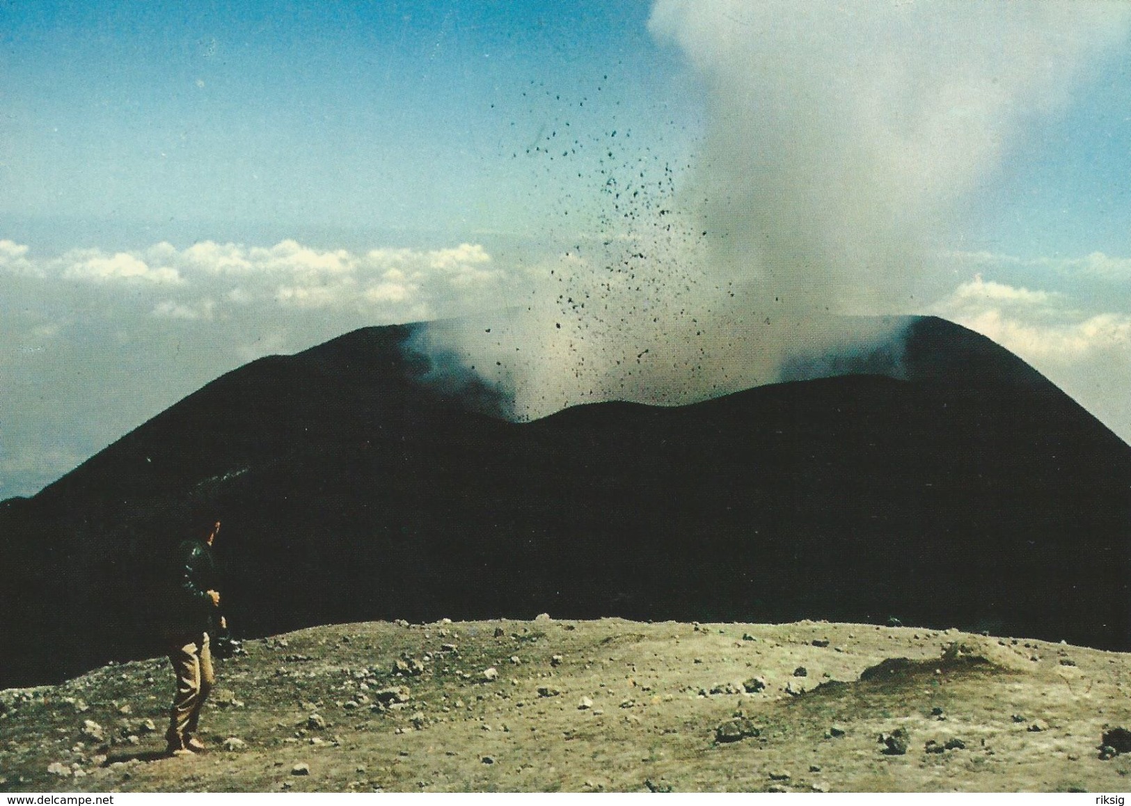 Etna - Explosion Of The North-East Crater.  Italy.  # 06786 - Other & Unclassified