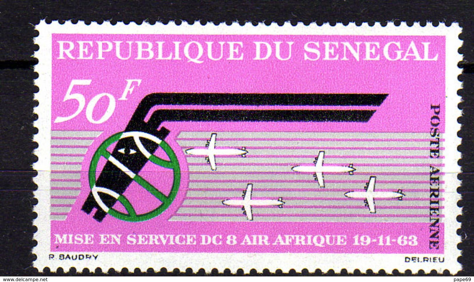 Sénégal P.A. N° 38 X  Anniversaire De La Cie "Air Afique" Et Mise En Service Du DC - 8., Trace De Charnière Sinon TB - Senegal (1960-...)