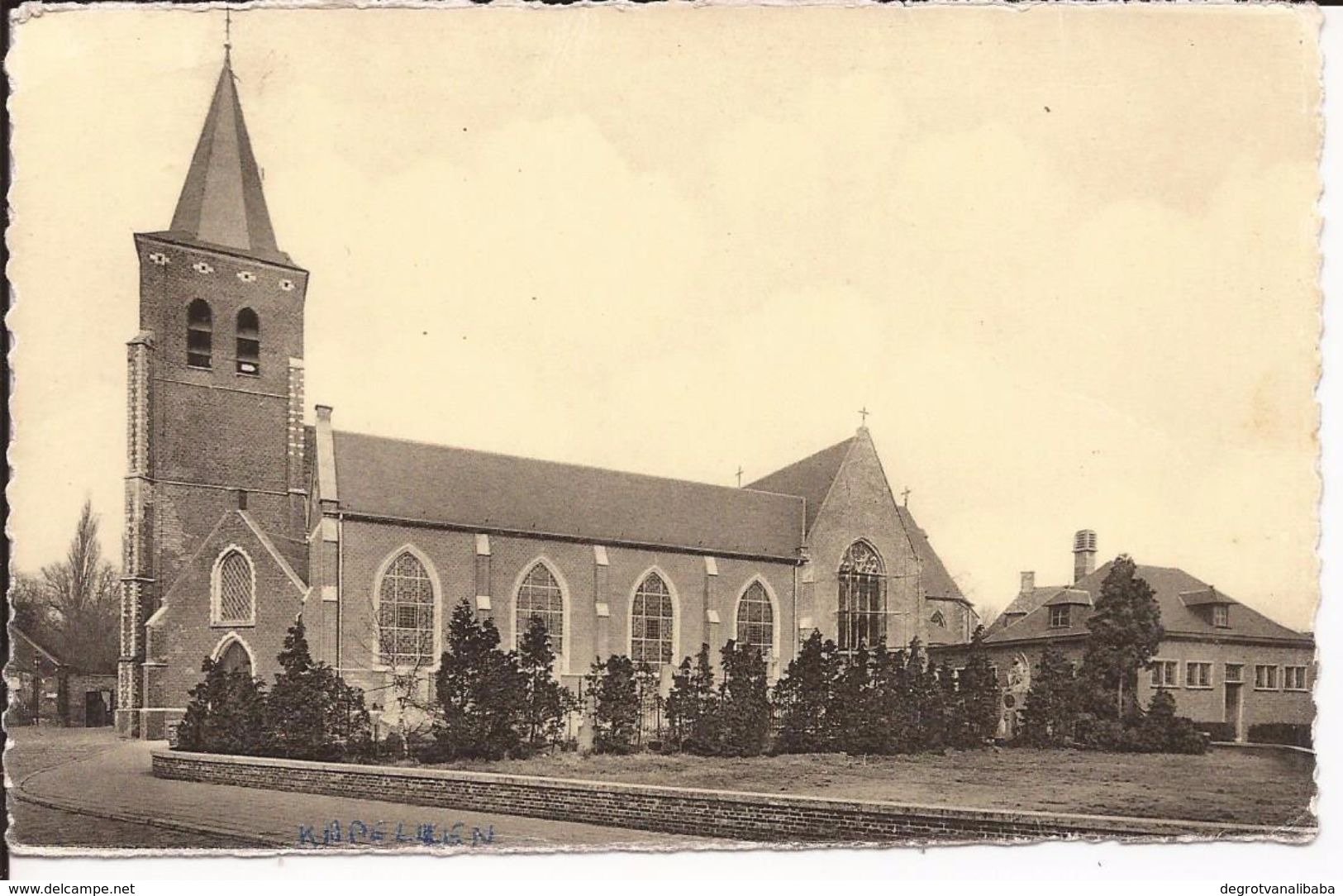 KAPELLEN : De Kerk - Kapellen