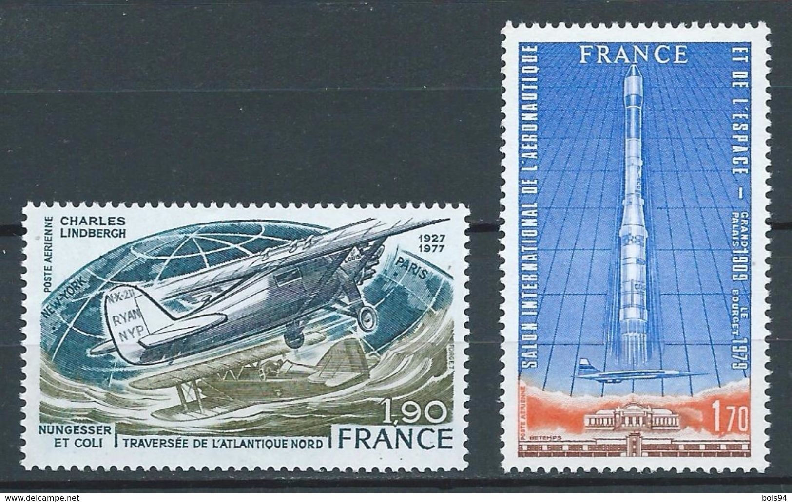 FRANCE 1977/79 . Poste Aérienne N°s 50 Et 52 Neufs ** (MNH) - 1960-.... Nuevos