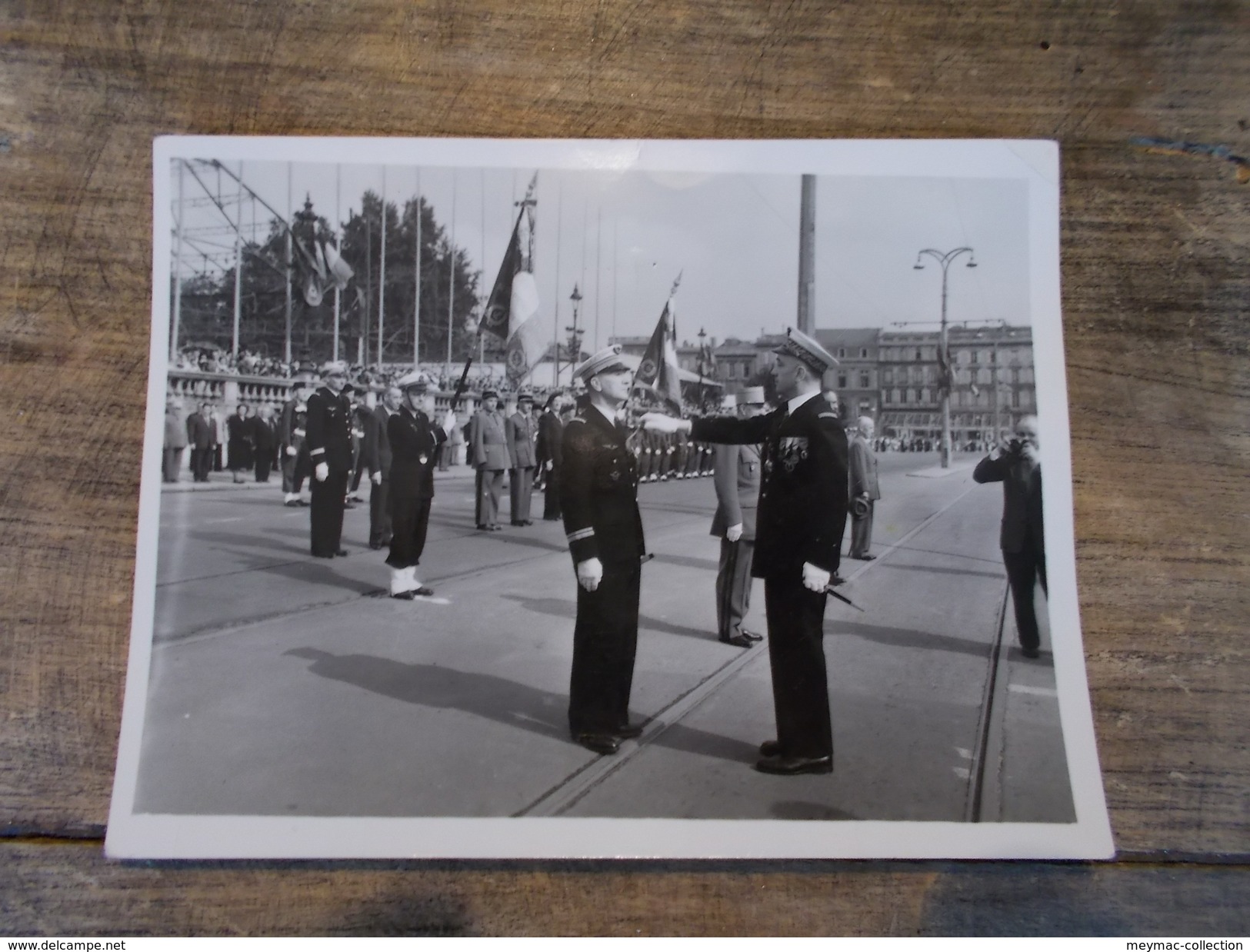 AQUITAINE 33 GIRONDE BASE AERIENNE 106 BORDEAUX MERIGNAC REMISE DE MEDAILLES DECORATIONS 1955 - Merignac