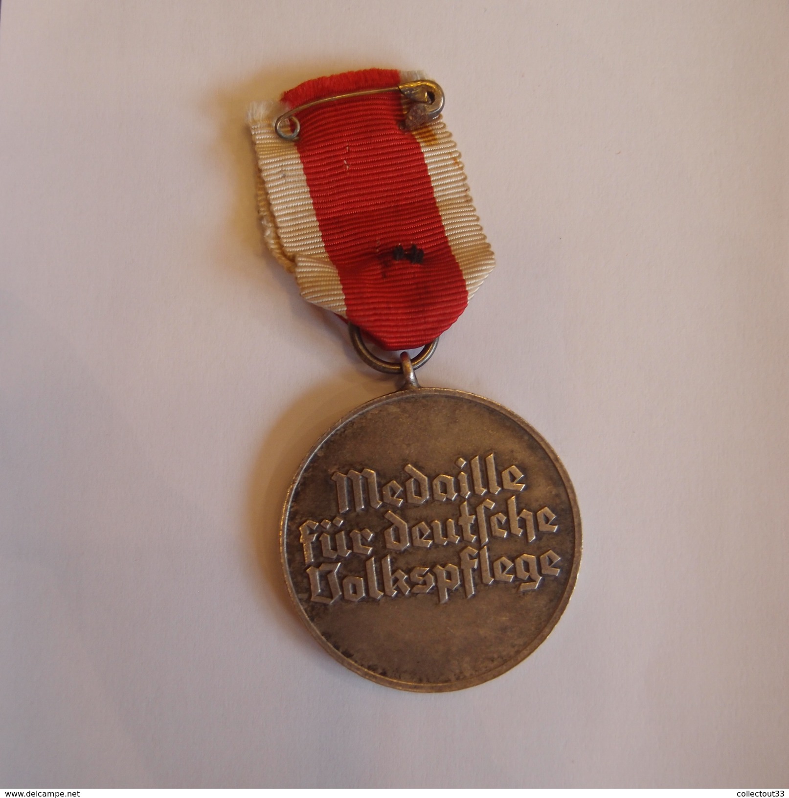 Médaille Décoration Allemande Reich Medaille Fur Deutsche Volkspflege Argent - Allemagne