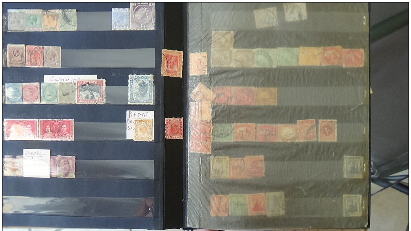C Carton dont PA 15 (400&euro;) + 182 (625&euro;) + oblitérés de France + courrier + album timbres ... Voir commentaires