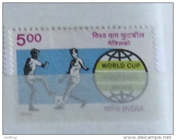 India 1986 Sg 1190 World Cup Football Mlh - Unused Stamps