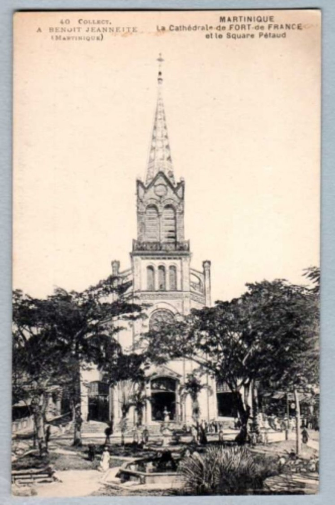 Martinique - Fort-de-France - La Cathédrale Et Le Square Pétaud - Fort De France