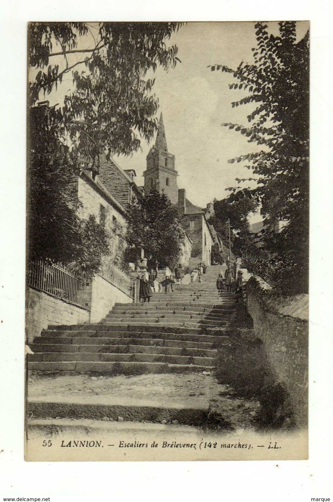 Cpa N° 55 LANNION Escaliers De Brélevenez - Lannion