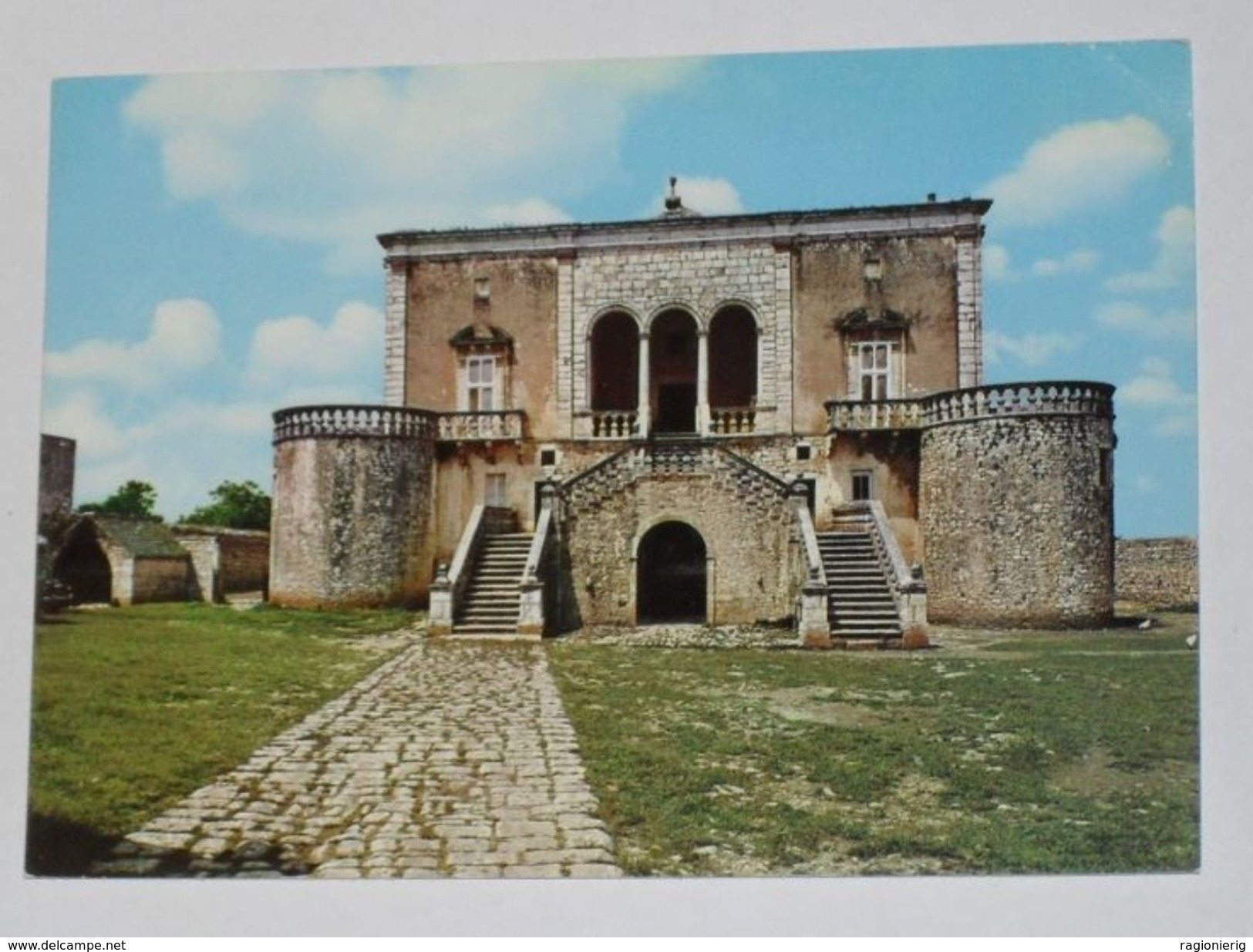 BARI - Conversano - Le Château De Chasse Des Comtes - Bari