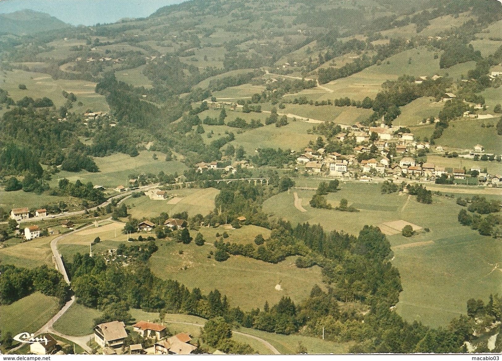 74  Haute Savoie  : Mieussy  Vue Générale Aérienne    Réf 3326 - Mieussy