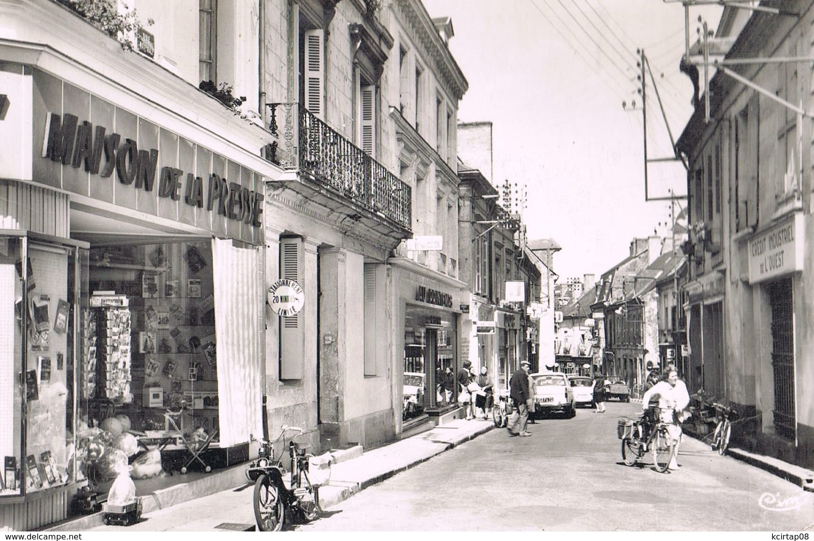 LA CHARTRE - Sur - LOIR . Rue Nationale . - Autres & Non Classés