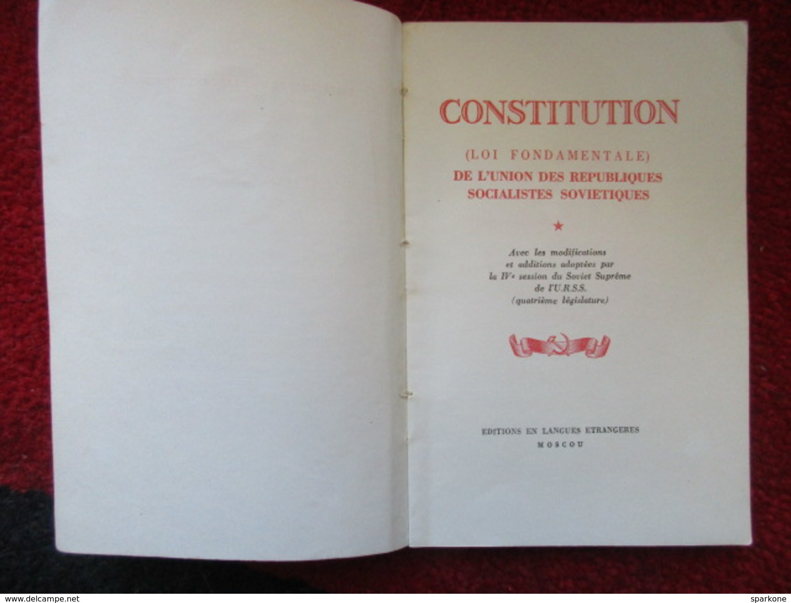 Constitution (Loi Fondamentale) De L'union Des Républiques Socialistes Soviétiques / éditions De 1956 - Autres & Non Classés