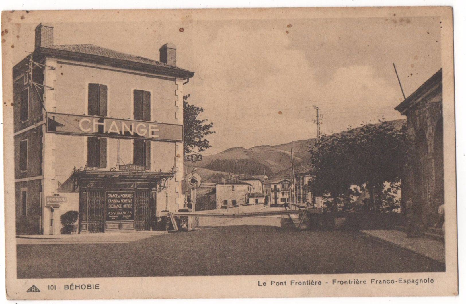 Beau lot de 20 cartes postales anciennes divers France