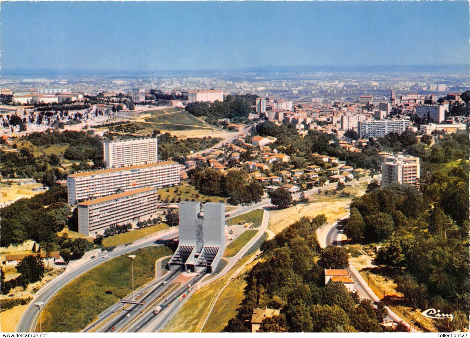 69-LYON- VUE AERIENNE GENERALE , TUNNEL ROUTIER A6 - Lyon 9