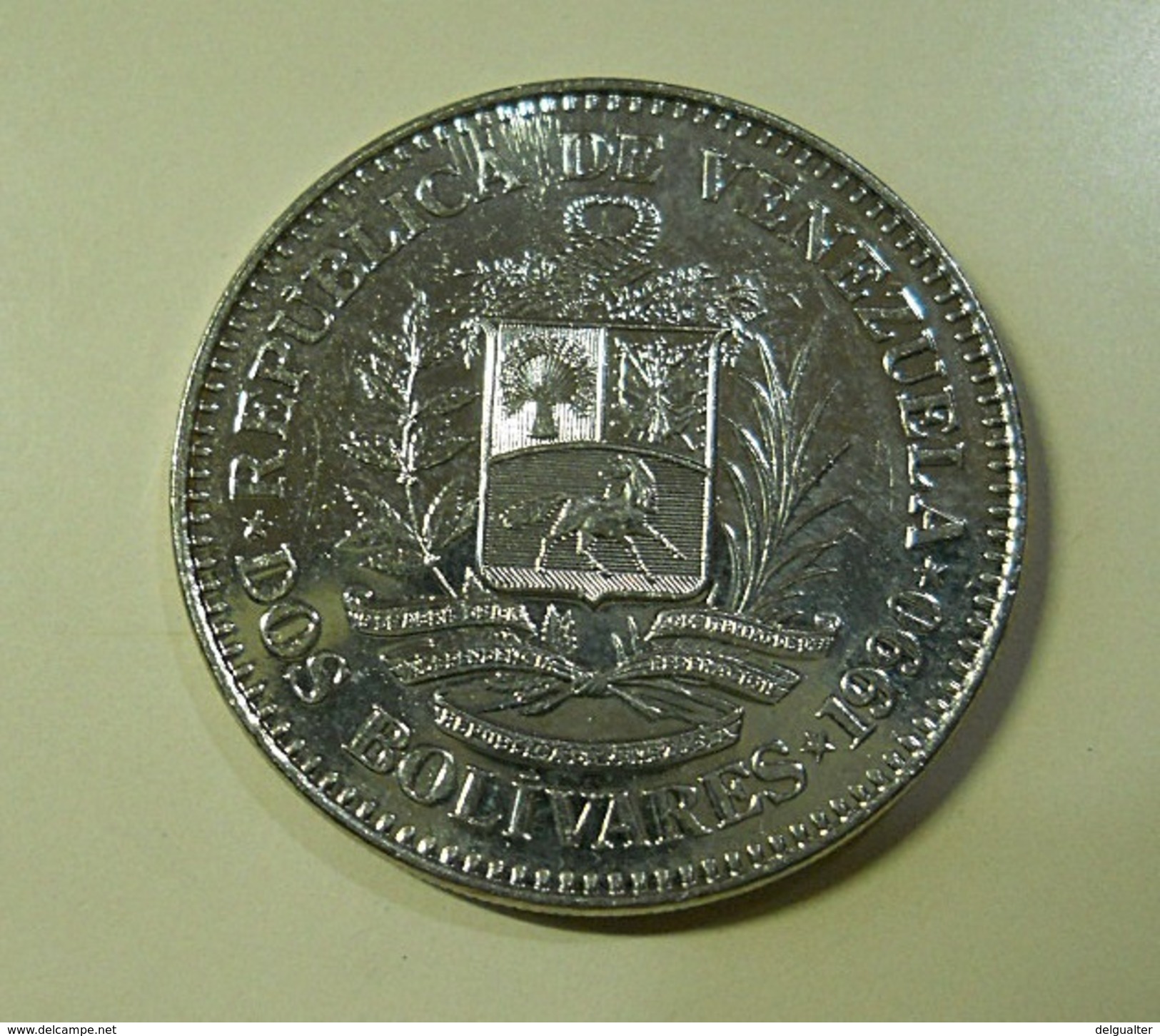 Venezuela 2 Bolivares 1990 - Venezuela