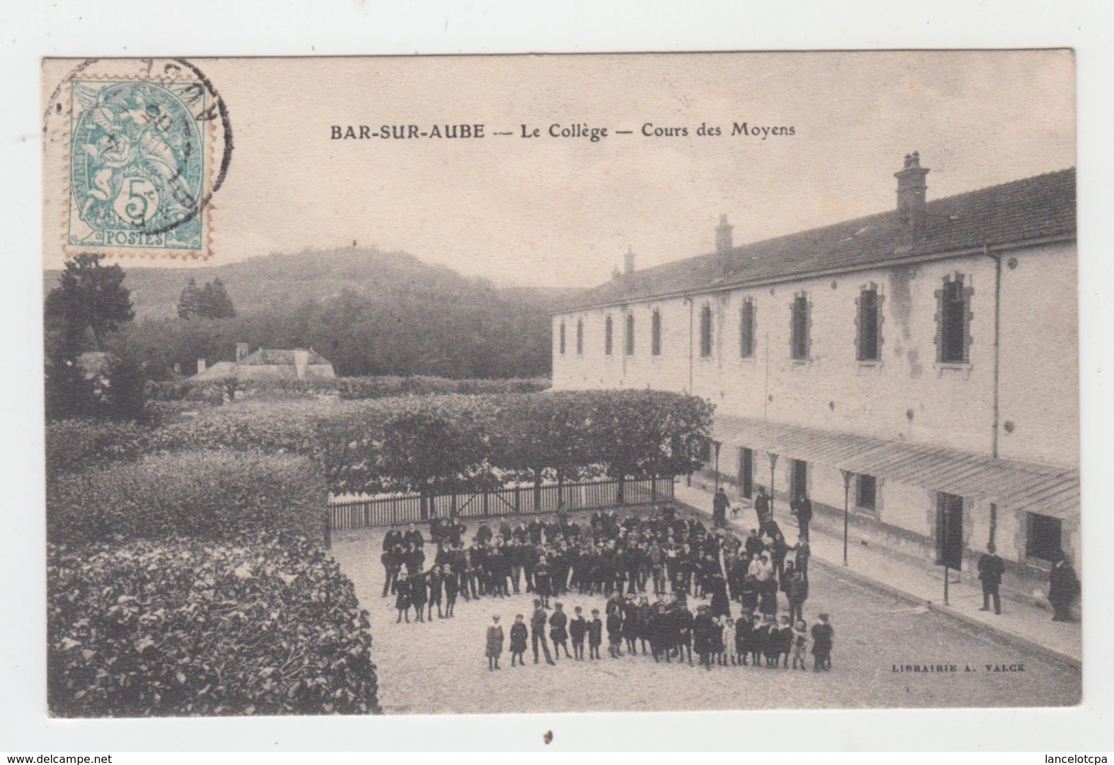 10 - BAR SUR AUBE / LE COLLEGE - COURS DES MOYENS - Bar-sur-Aube