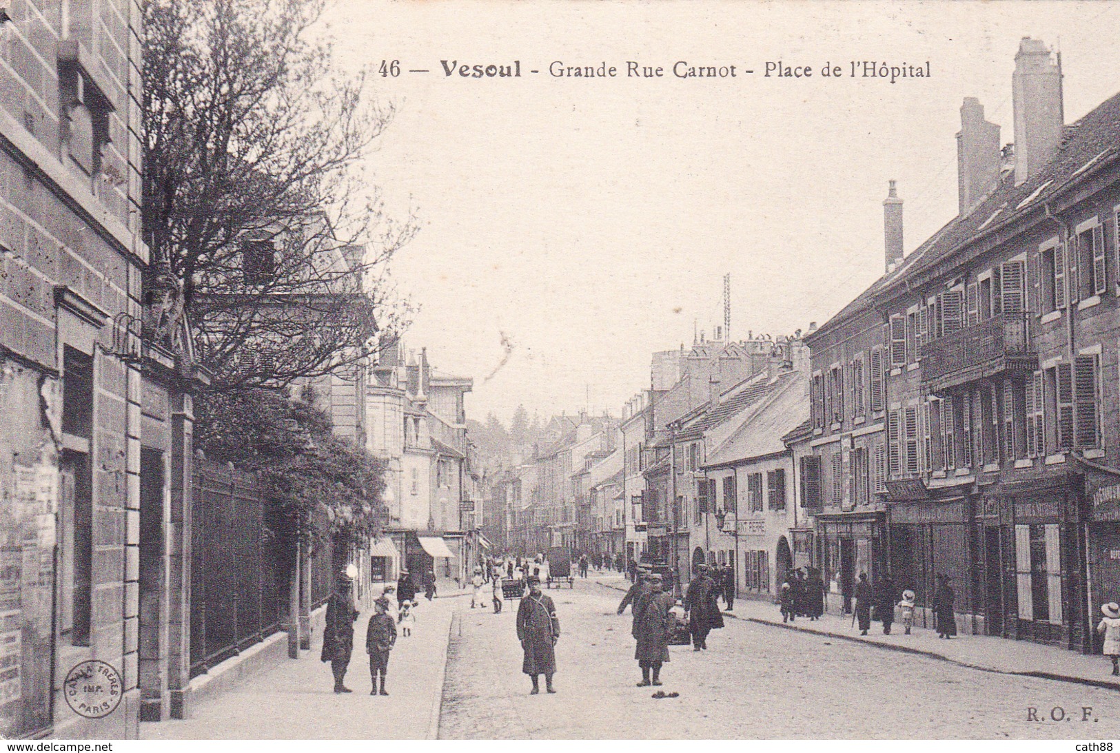 VESOUL - Grande Rue Carnot - Place De L'Hôpital - Vesoul