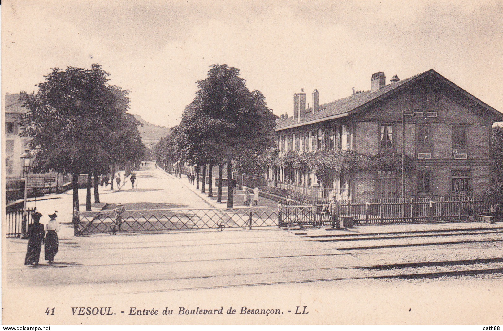 VESOUL - Entrée Du Boulevard De Besançon - Autres & Non Classés