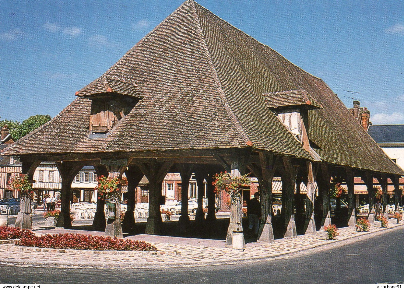 LYONS LA FORET - Les Halles - Lyons-la-Forêt