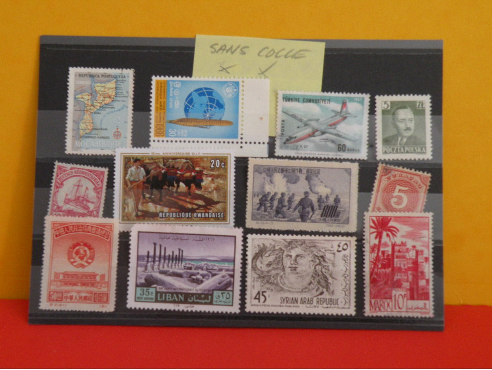 Lot Timbres Du Monde Neufs Sans Colle - - Collections (sans Albums)