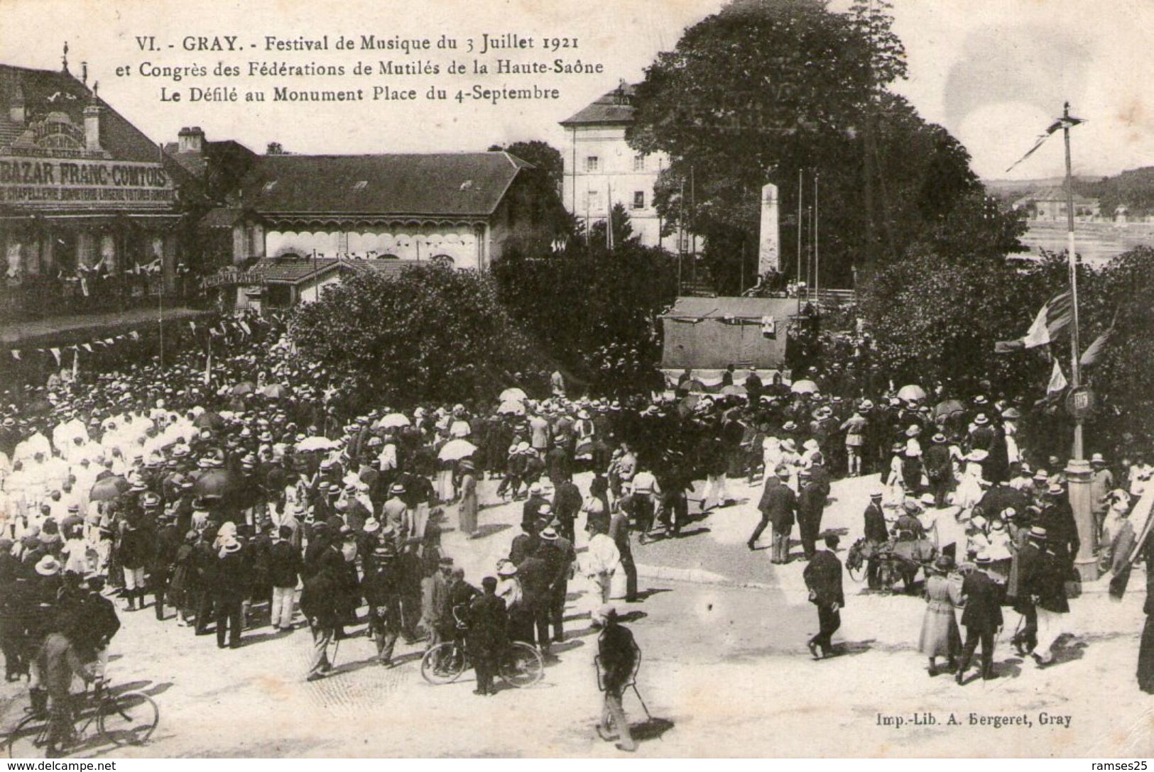 (H S) CPA Gray  Festival De Musique 1921 Defile Au Monument  (bon Etat) - Gray