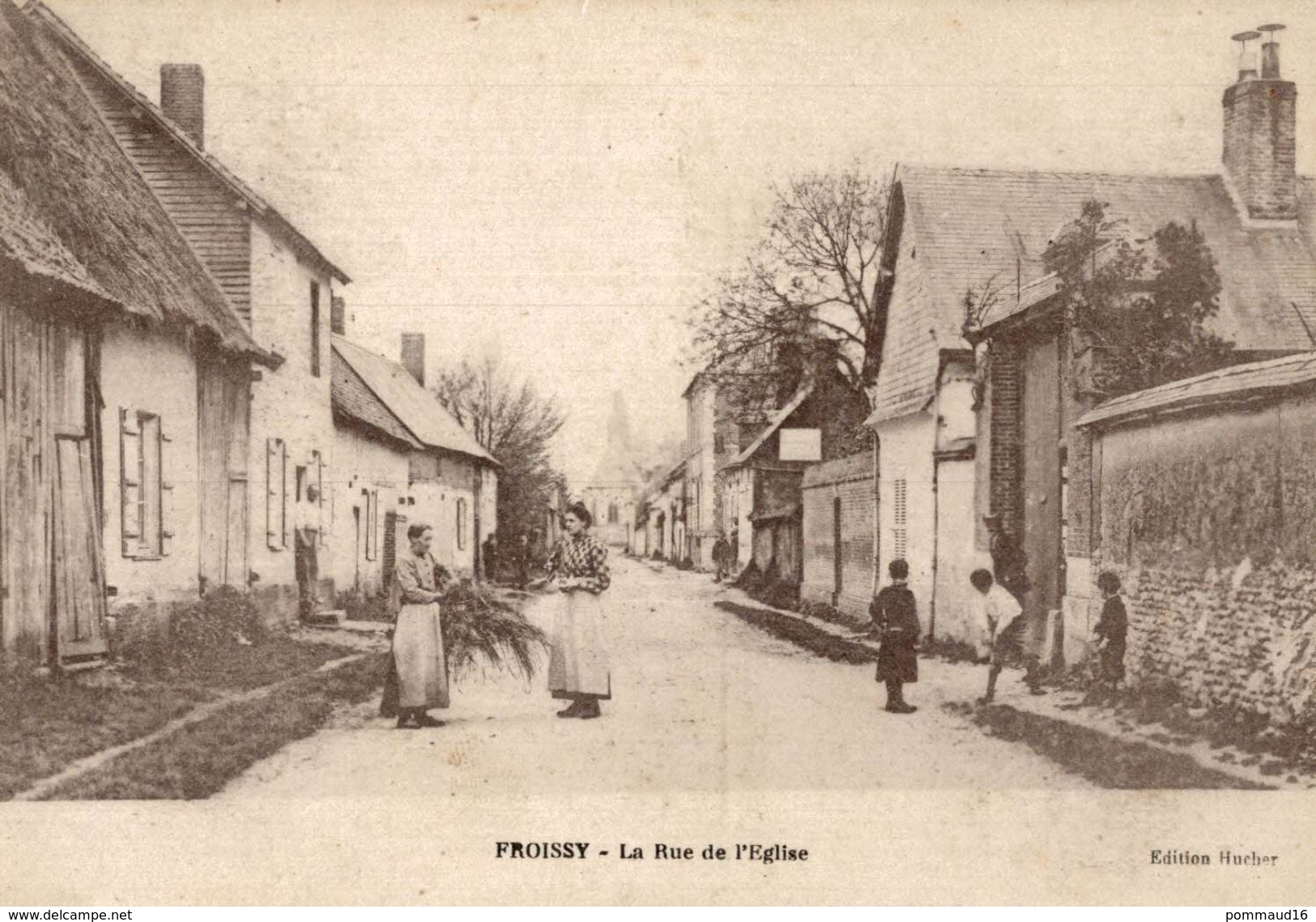 CPA Froissy La Rue De L'Eglise - Animée - Froissy