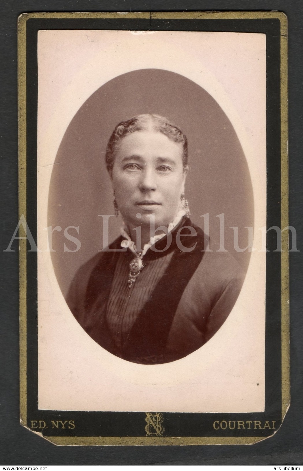 Photo-carte De Visite / CDV / W / Foto / Femme / Woman / Photo Ed. Nys / Courtrai / Kortrijk - Old (before 1900)