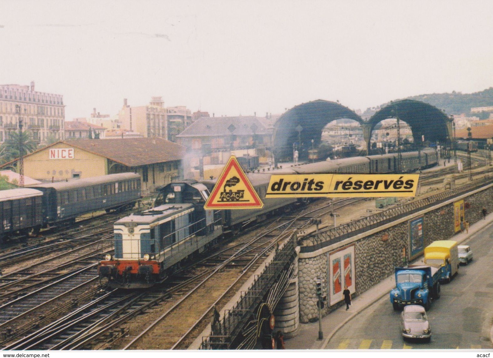 BB 66000 Avec Train De Voyageurs, En Gare De Nice-Ville (06) - Gares - Avec Trains