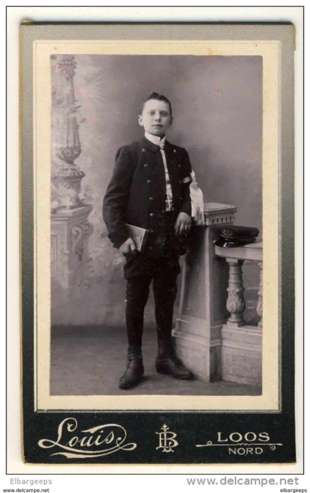 Photo CDV  - Photographie Artistique - Louis - Loos  Communiant  ....  Voir 2 Scans - Zonder Classificatie