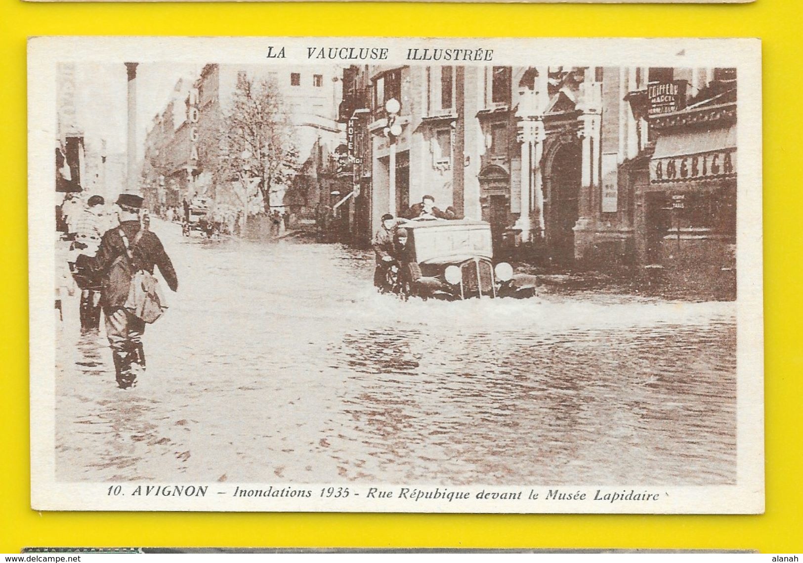 AVIGNON Inondation 1935 Rue De La République Facteur (APA Poux) Vaucluse (84) - Avignon