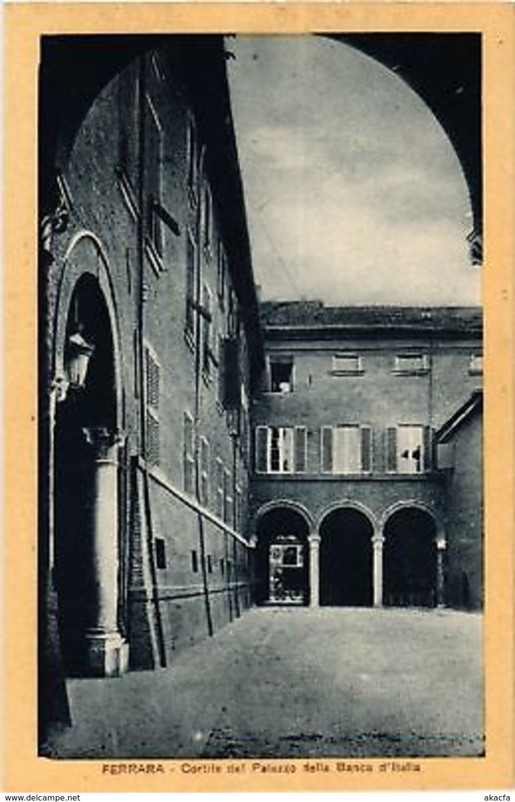CPA Ferrera Cortile Del Palazzo Della Banca D'Italia. ITALY (448999) - Altri & Non Classificati