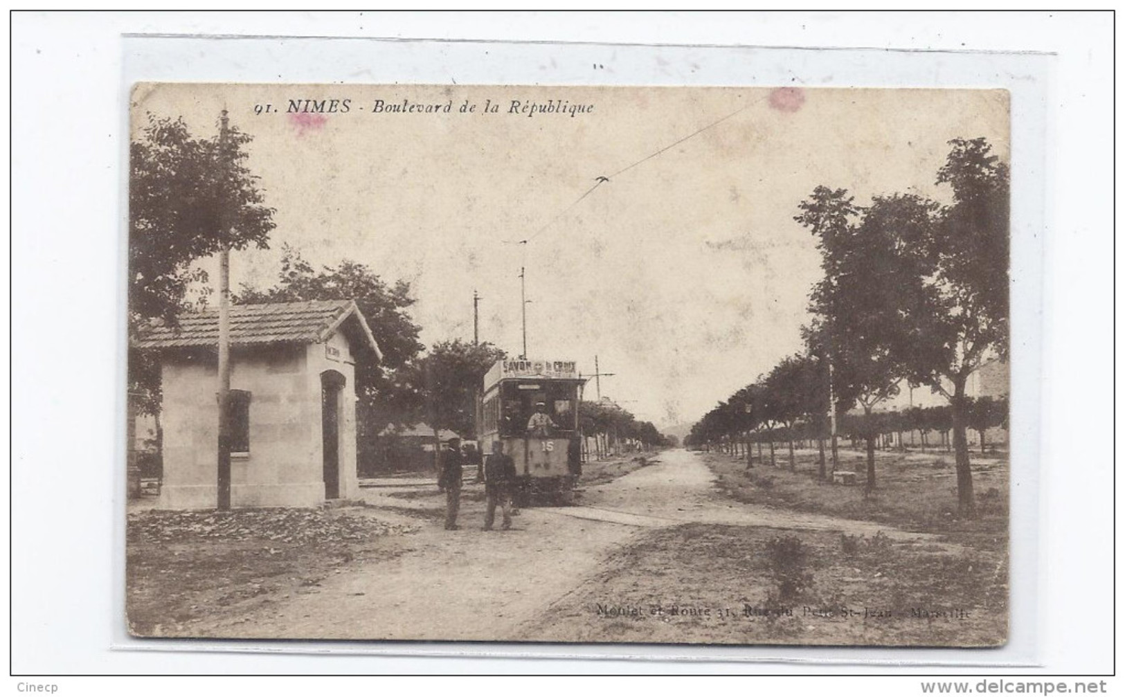 CPA 30 - NIMES - Boulevard De La République - SUPERBE PLAN De TRAMWAY - ANIMATION CONDUCTEUR Publicité SAVON LA CROIX - Nîmes