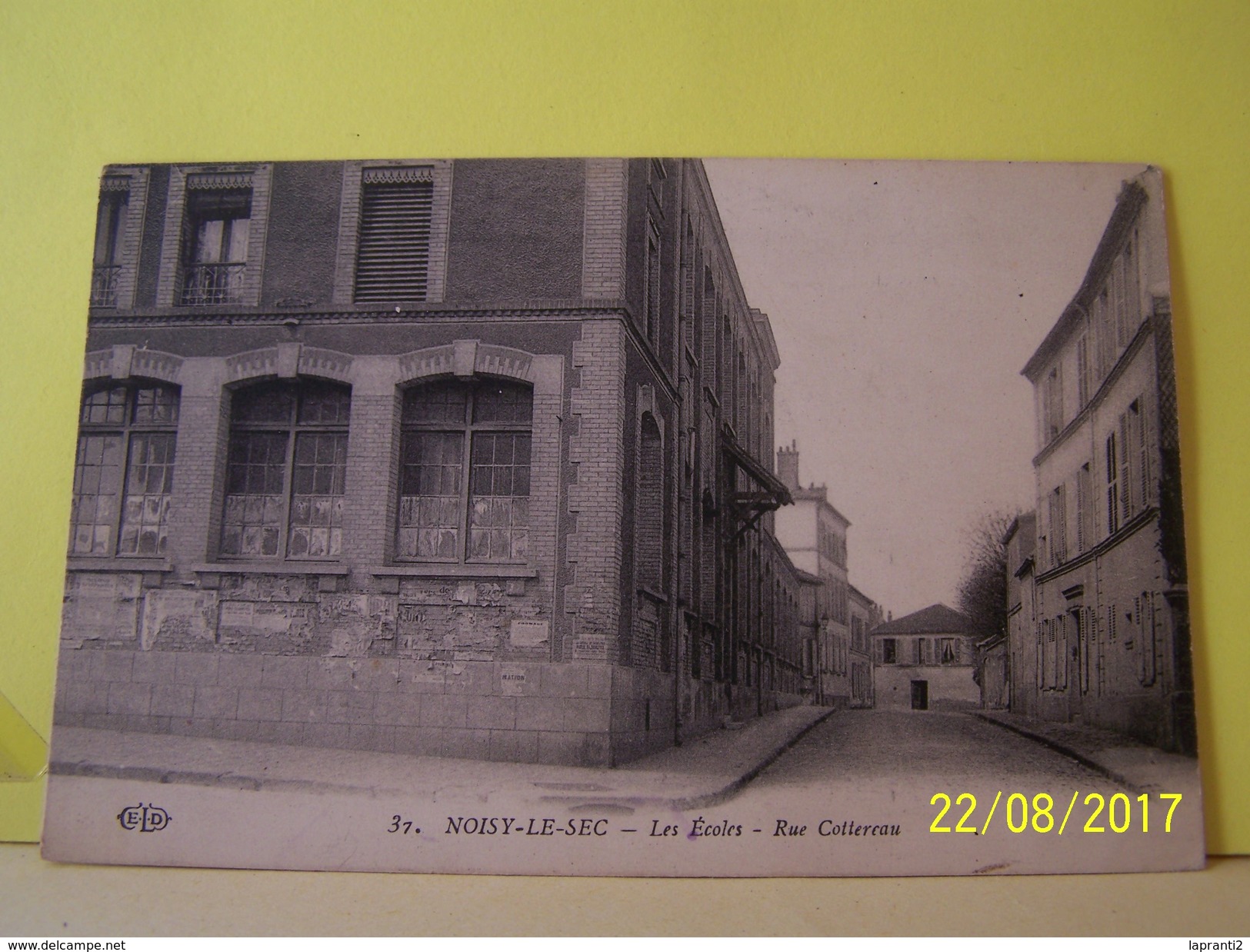 NOISY-LE-SEC (SEINE SAINT DENIS) LES ECOLES. RUE COTTEREAU. - Noisy Le Sec