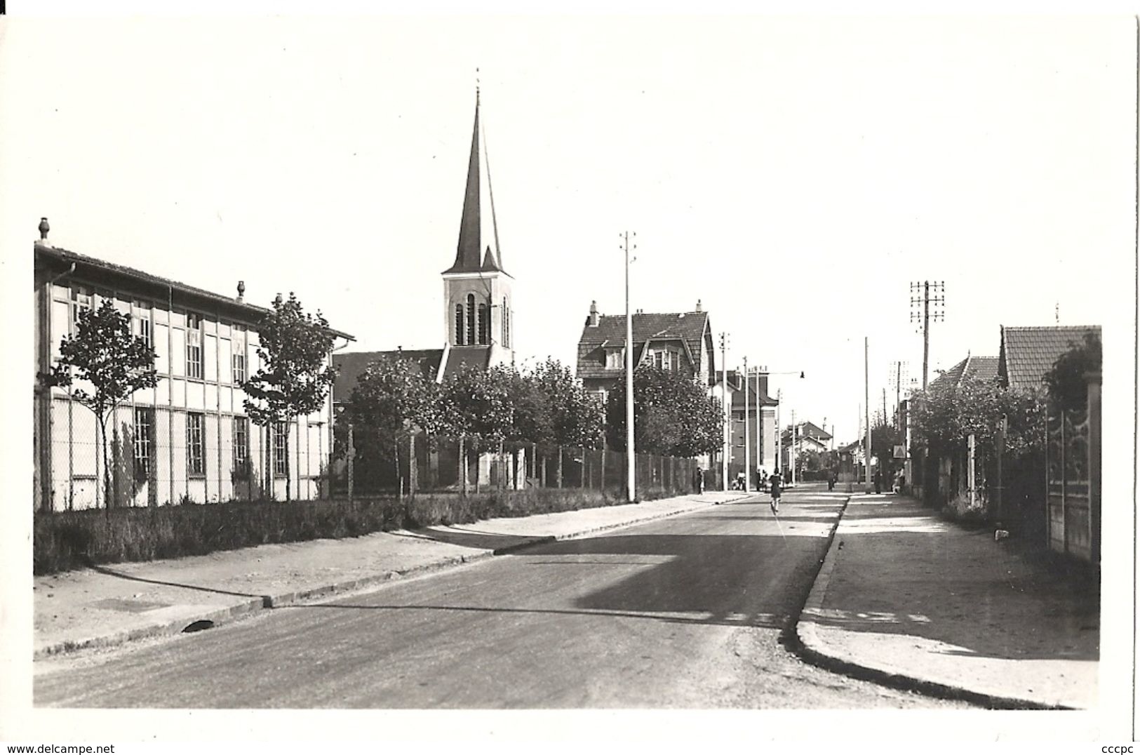 CPSM Blanc-Mesnil Avenue De La République Eglise Notre-dame - Autres & Non Classés