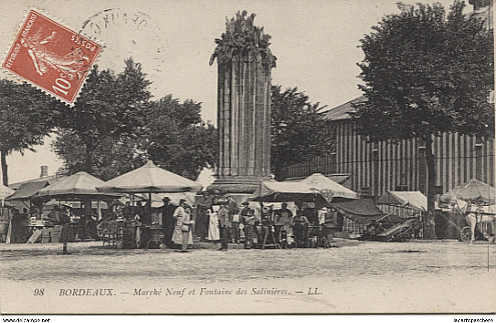 X116056 GIRONDE BORDEAUX MARCHE NEUF ET FONTAINE DES SALINIERES - Bordeaux