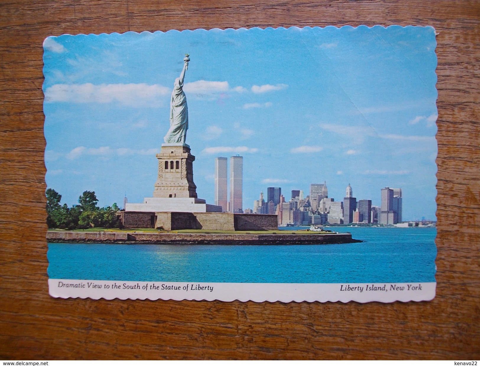 New York , Liberty Island , Dramatic View To The South Of The Statue Of Liberty "" Beau Timbre "" - Autres Monuments, édifices