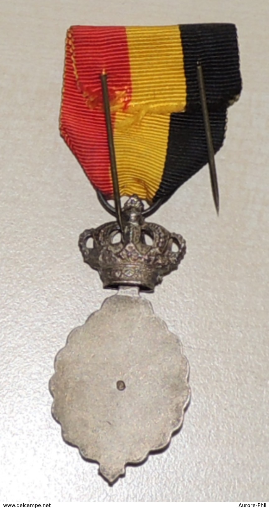 Médaille De 2e Classe .25 Ans De Service Chez Le Même Employeur.(Habilité Moralité) - België