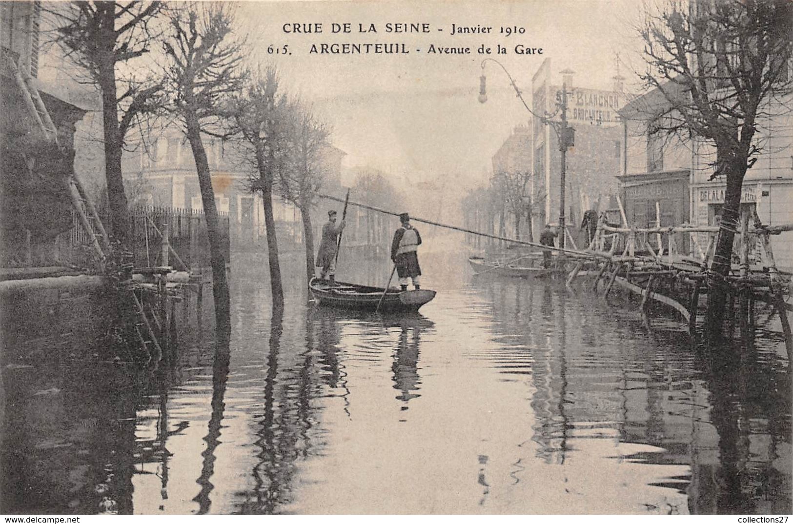 95-ARGENTEUIL- LA CRUE DE LA SEINE , AVENUE DE LA GARE, JANVIER 1910 - Argenteuil