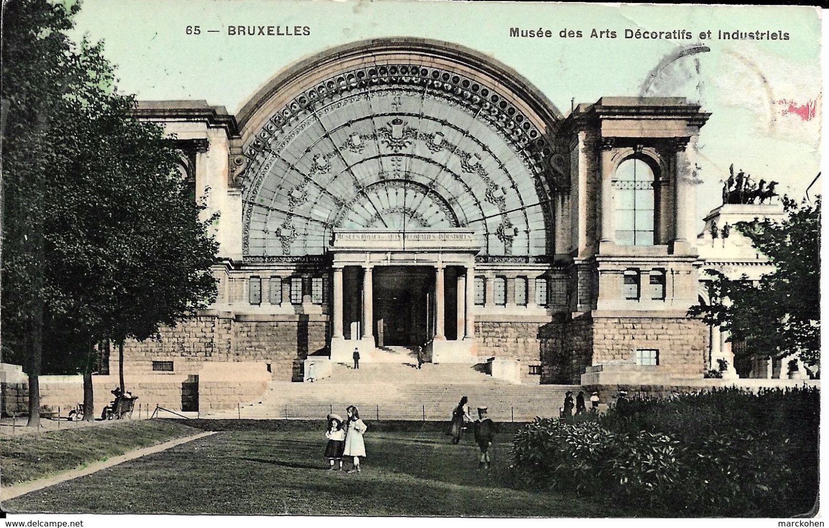 BRUXELLES (1040) : Façade Du Musée Des Arts Décoratifs Et Industriels, Dans Le Parc Du Cinquantenaire. CPA. - Etterbeek