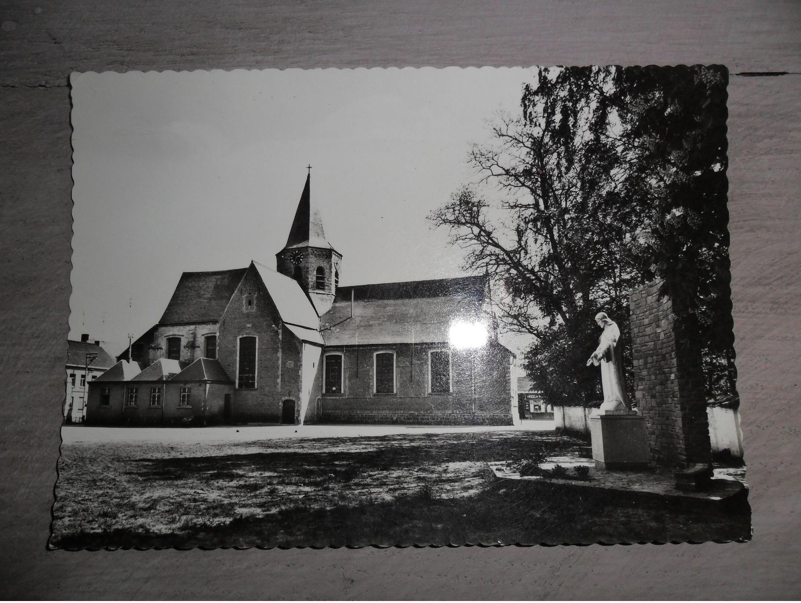 Beau lot de 60 cartes postales semi modernes grand format de Belgique  Mooi lot  60 postkaarten van België gr. formaat